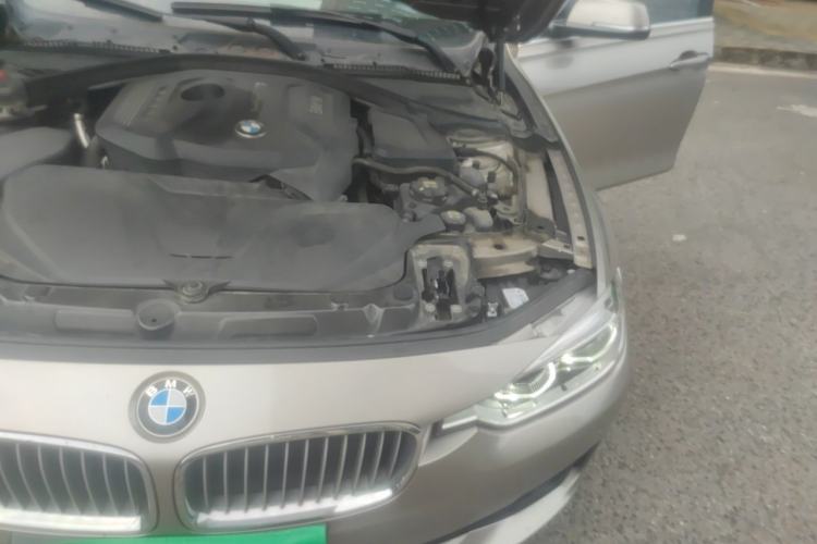 Used BMW 3 Series 2018 320Li Fashion Model Engine Bay Left