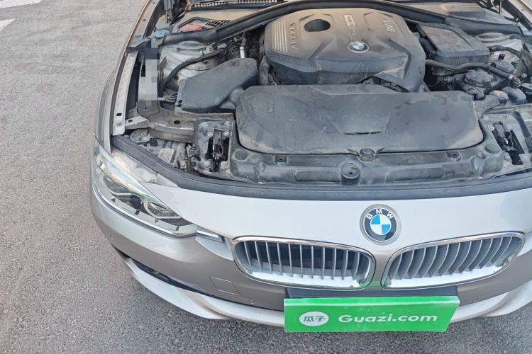 Used BMW 3 Series 2018 320Li Fashion Model Engine Bay Right