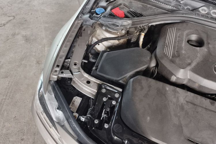 Used BMW 3 Series 2018 320Li Leading Luxury Package Engine Bay Right