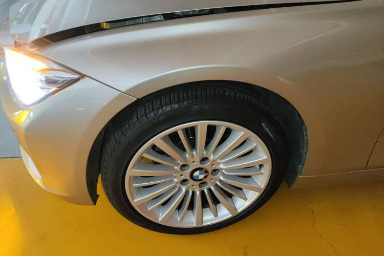 Used BMW 3 Series 2018 320Li Fashion Model Exterior 2