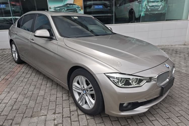 Used BMW 3 Series 2018 318Li Front Right 45 Deg