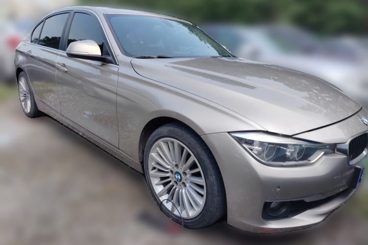 Used BMW 3 Series 2018 320Li Fashion Model Front Right 45 Deg
