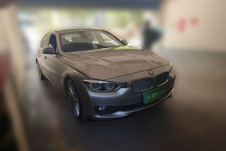 Used BMW 3 Series 2018 320Li Fashion Model Front Right 45 Deg