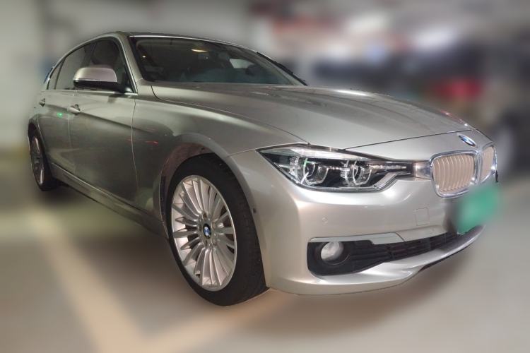 Used BMW 3 Series 2018 320Li xDrive Fashion Model Front Right 45 Deg