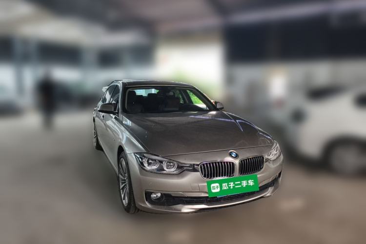 Used BMW 3 Series 2018 320Li Leading Luxury Package Front Right 45 Deg