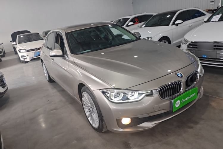 Used BMW 3 Series 2018 320Li Fashion Model Front Right 45 Deg