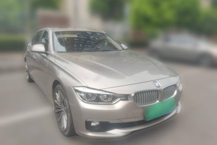 Used BMW 3 Series 2018 320Li Fashion Model Front Right 45 Deg