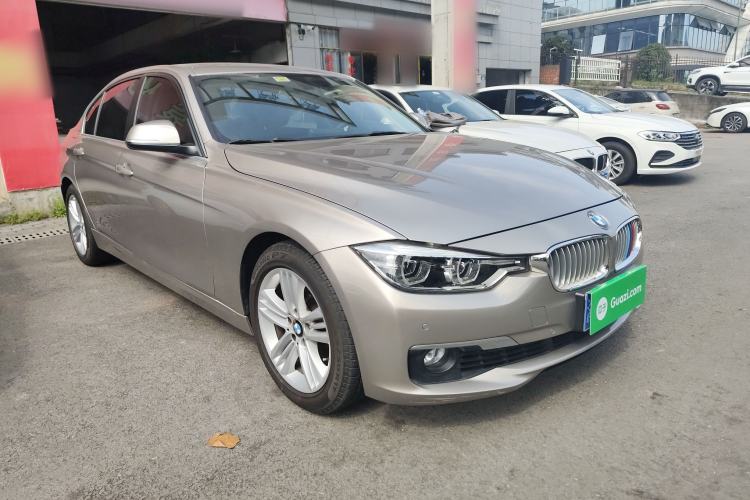 Used BMW 3 Series 2018 318Li Front Right 45 Deg