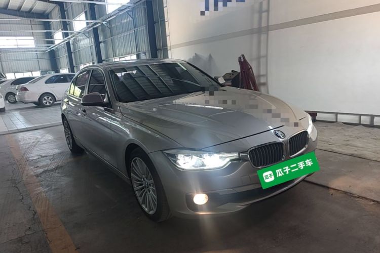 Used BMW 3 Series 2018 320Li Fashion Model Front Right 45 Deg