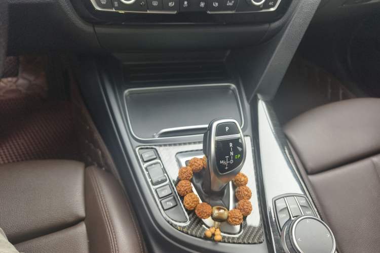 Used BMW 3 Series 2018 320Li Leading Luxury Package Gear Lever