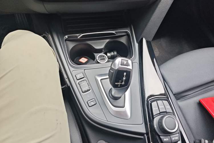 Used BMW 3 Series 2018 318Li Gear Lever