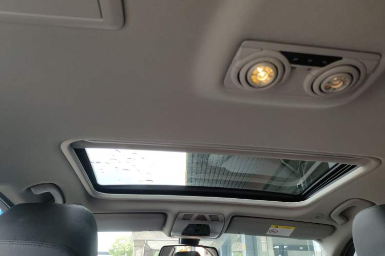 Used BMW 3 Series 2018 320Li Fashion Model Headliner
