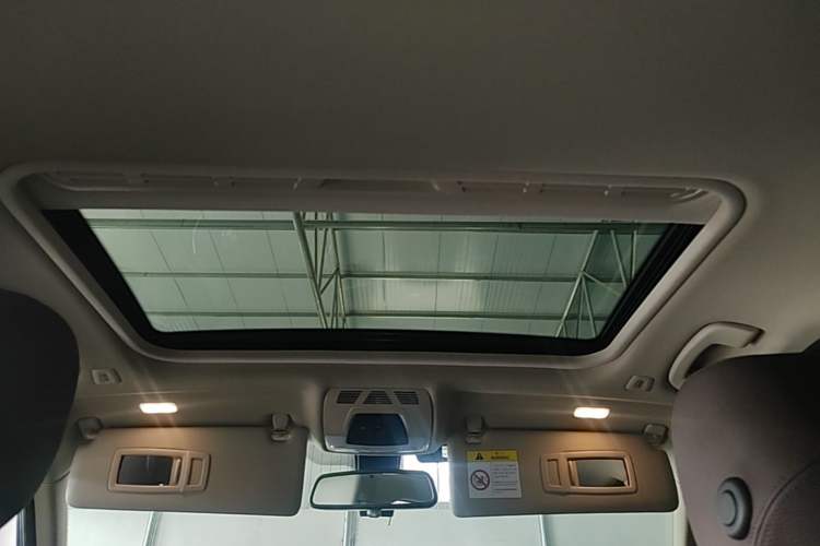 Used BMW 3 Series 2018 320Li Fashion Model Headliner