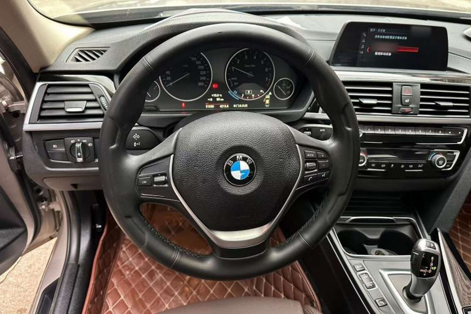 Used BMW 3 Series 2018 320Li Fashion Model Interior 4