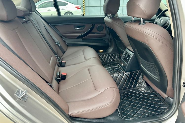 Used BMW 3 Series 2018 320Li Fashion Model Interior 5
