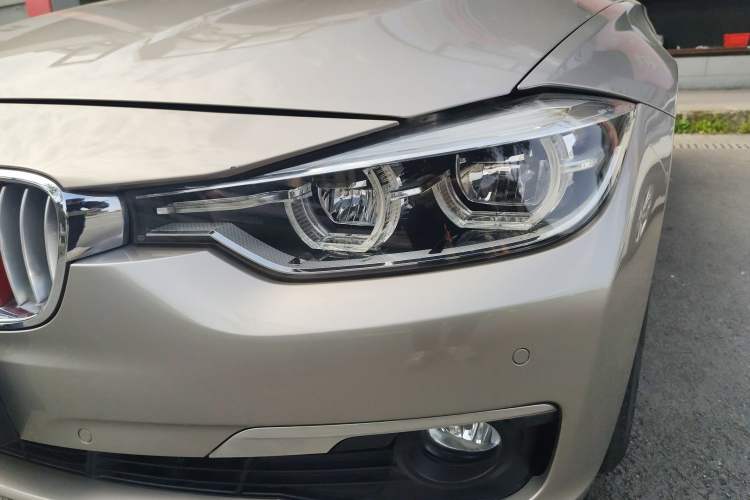 Used BMW 3 Series 2018 318Li Left Front Headlight