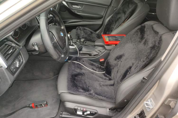 Used BMW 3 Series 2018 320Li Fashion Model Left Front Seat