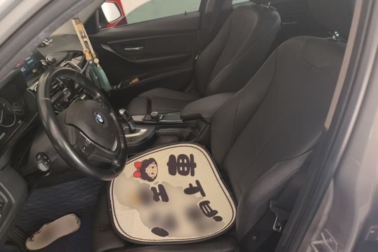Used BMW 3 Series 2018 320Li Fashion Model Left Front Seat