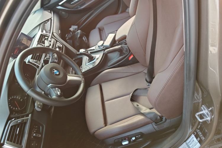 Used BMW 3 Series 2018 320Li M Sport Night Edition Left Front Seat