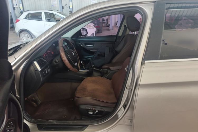 Used BMW 3 Series 2018 320Li Fashion Model Left Front Seat