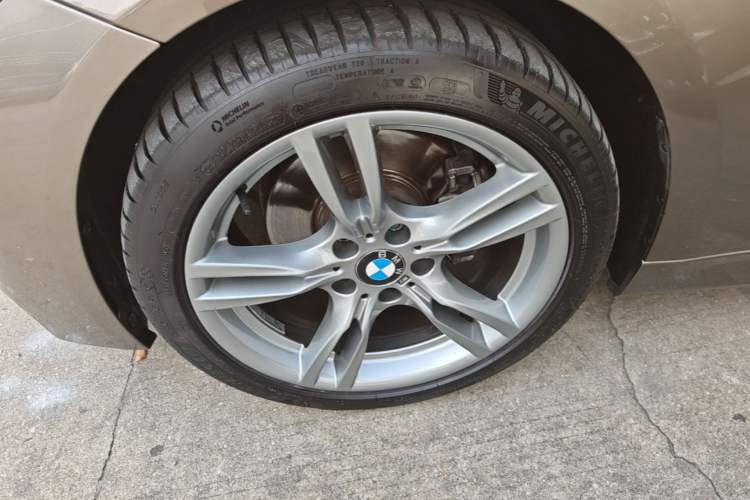 Used BMW 3 Series 2018 320Li M Sport Night Edition Left Front Wheel Hub