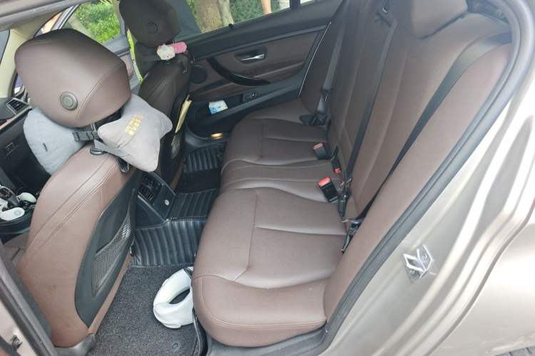 Used BMW 3 Series 2018 320Li Fashion Model Left Rear Seat