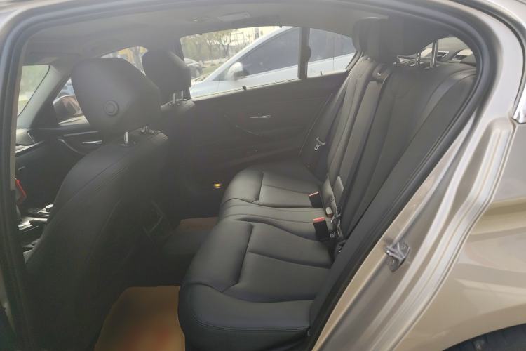 Used BMW 3 Series 2018 318Li Left Rear Seat