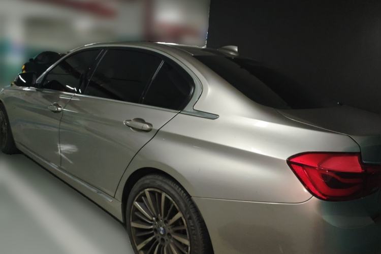 Used BMW 3 Series 2018 320Li Leading Luxury Package Rear Left 45 Deg