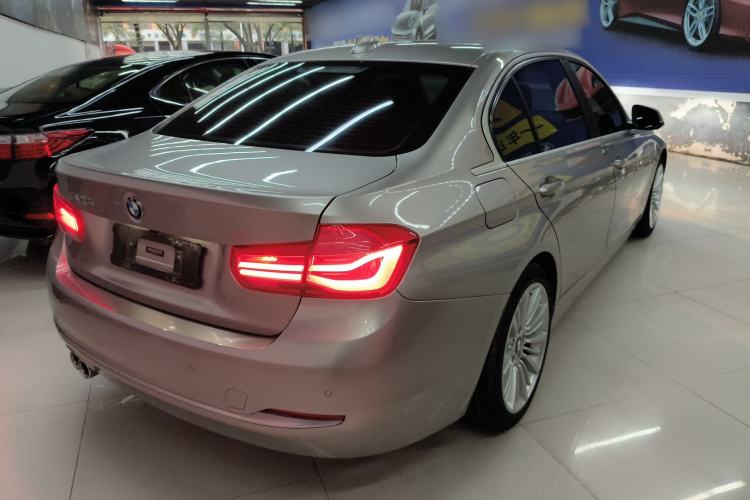 Used BMW 3 Series 2018 320Li Fashion Model Rear Right 45 Deg