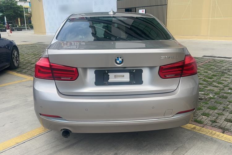 Used BMW 3 Series 2018 318Li Rear