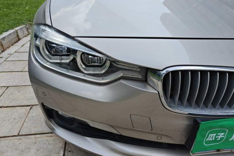 Used BMW 3 Series 2018 320Li Fashion Model Right Front Headlight