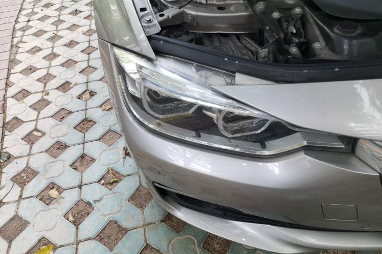 Used BMW 3 Series 2018 320Li Fashion Model Right Front Headlight