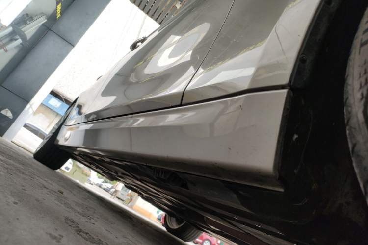 Used BMW 3 Series 2018 320Li Fashion Model Right Side Sill