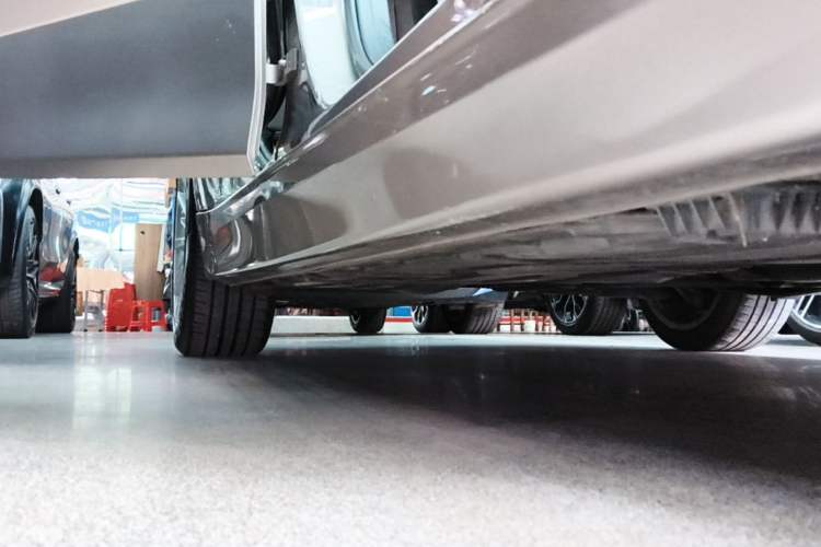 Used BMW 3 Series 2018 320Li Fashion Model Right Side Sill