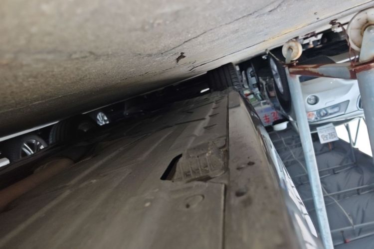 Used BMW 3 Series 2018 320Li M Sport Night Edition Right Side Sill