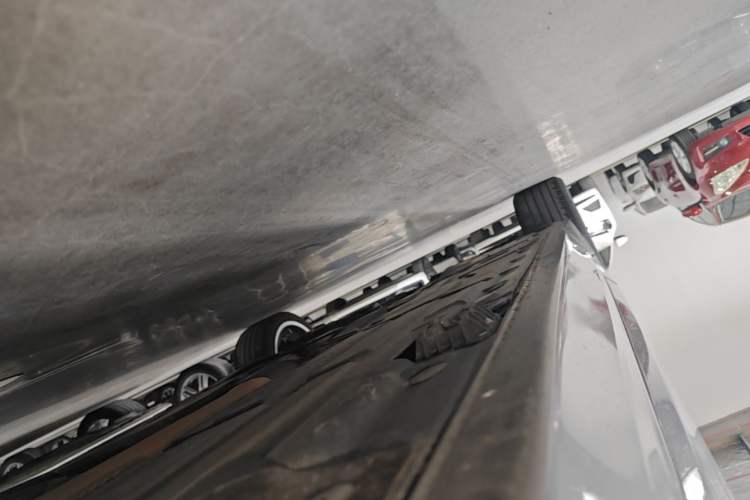 Used BMW 3 Series 2018 320Li Fashion Model Right Side Sill