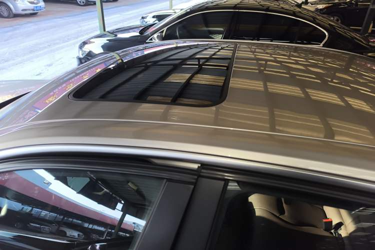 Used BMW 3 Series 2018 320Li Fashion Model Roof