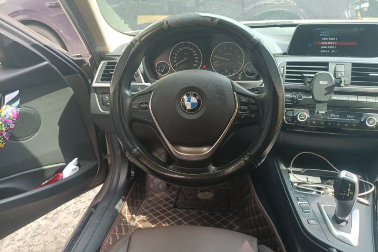 Used BMW 3 Series 2018 320Li Fashion Model Steering Wheel