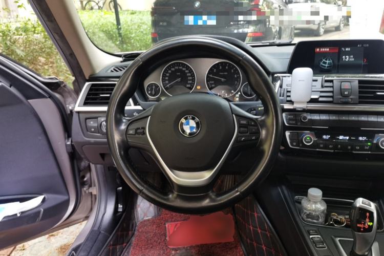 Used BMW 3 Series 2018 320Li Fashion Model Steering Wheel