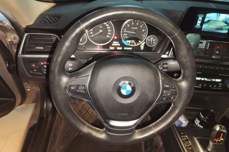 Used BMW 3 Series 2018 320Li xDrive Fashion Model Steering Wheel
