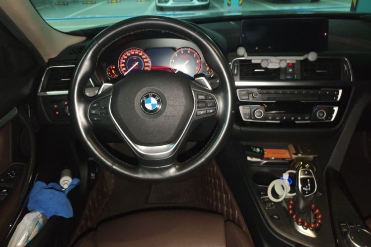 Used BMW 3 Series 2018 320Li Leading Luxury Package Steering Wheel