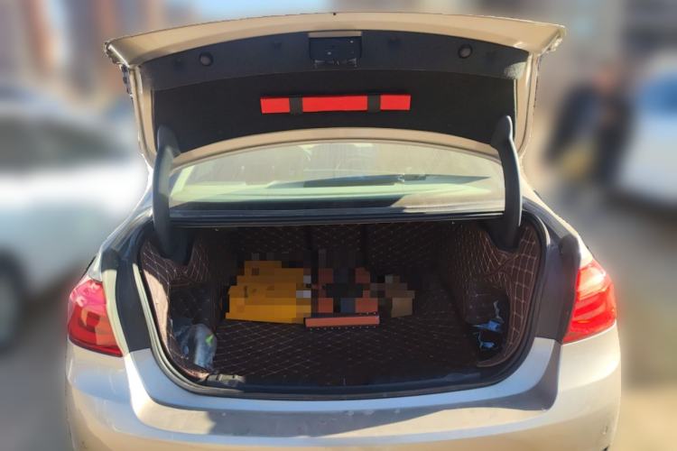 Used BMW 3 Series 2018 320Li xDrive Fashion Model Trunk