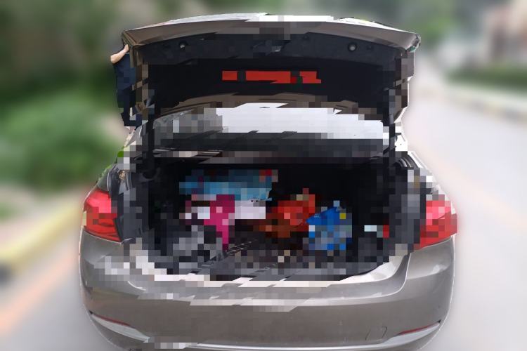 Used BMW 3 Series 2018 320Li Fashion Model Trunk
