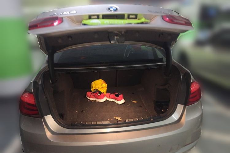 Used BMW 3 Series 2018 320Li Fashion Model Trunk