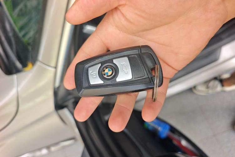 Used BMW 3 Series 2018 320Li Fashion Model Vehicle Key