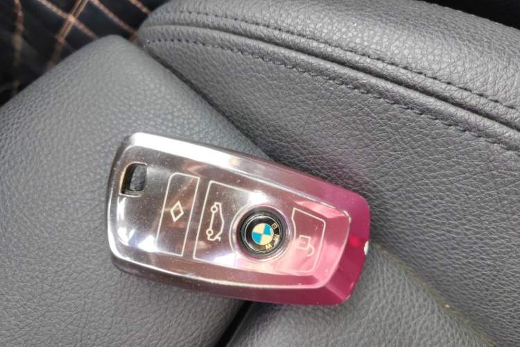Used BMW 3 Series 2018 320Li Fashion Model Vehicle Key