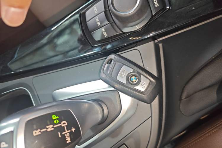 Used BMW 3 Series 2018 320Li Fashion Model Vehicle Key