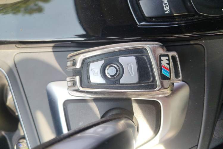 Used BMW 3 Series 2018 320Li Fashion Model Vehicle Key