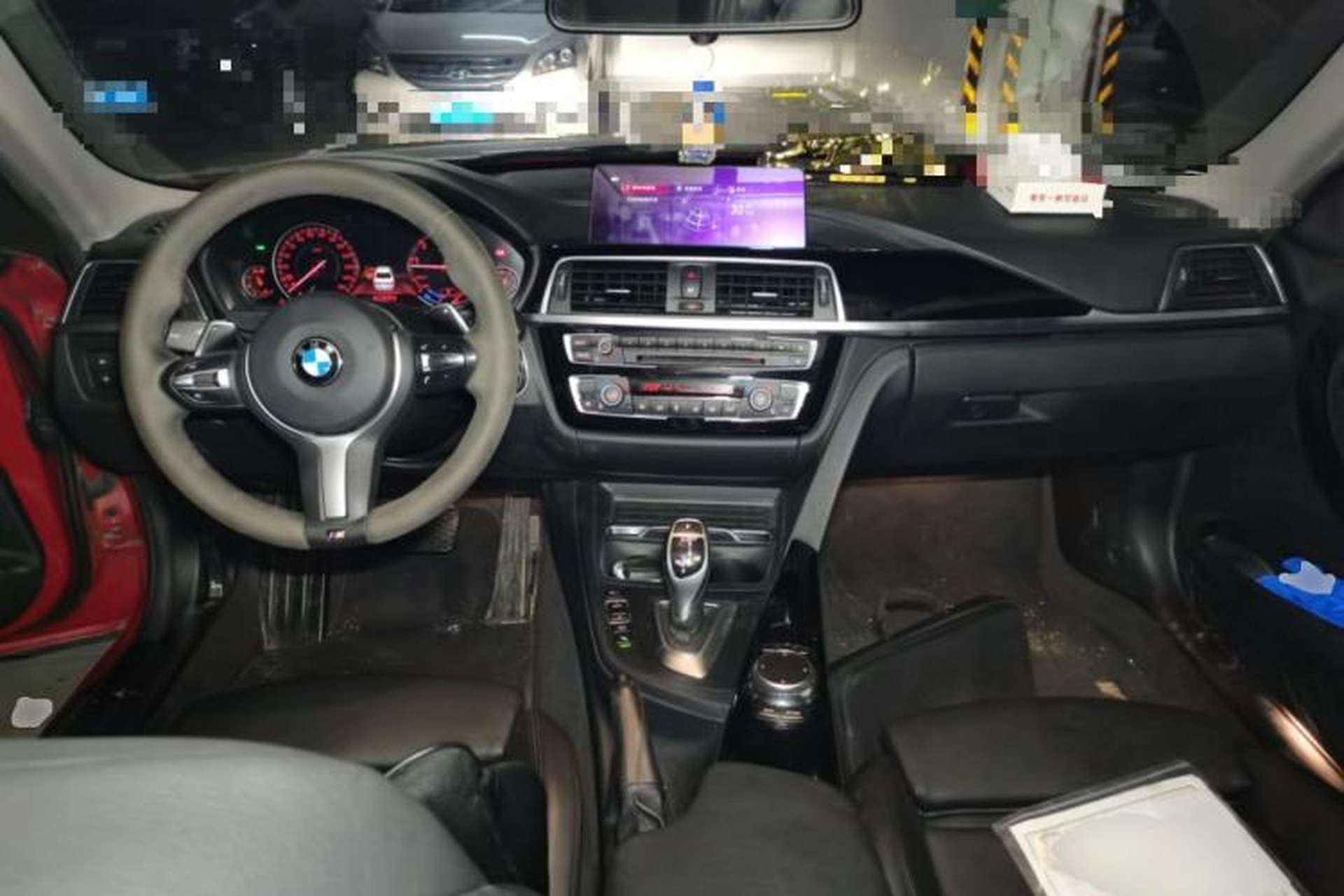 Used BMW 3 Series 2018 320Li Leading Model M Sport Package Center Console