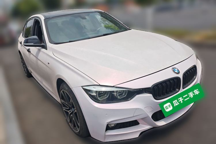 Used BMW 3 Series 2018 330i M Sport Night Edition Front Right 45 Deg